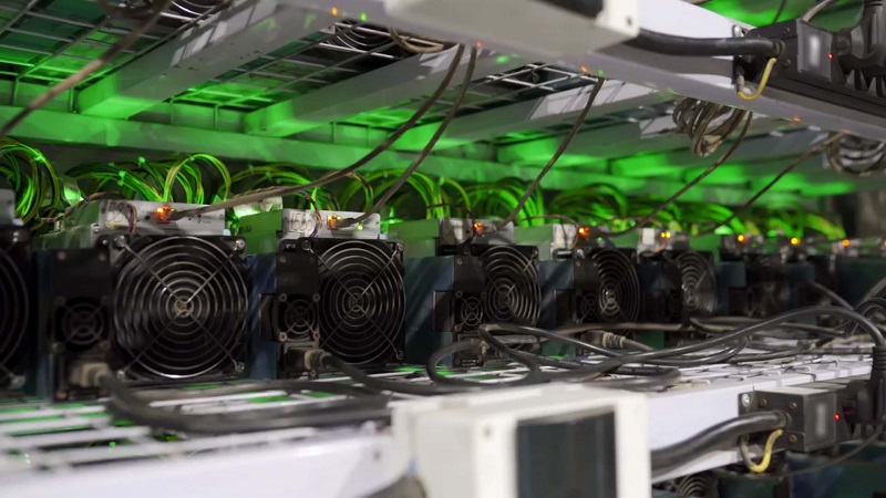 Navigating the World of Crypto Cloud Mining Risks and Rewards